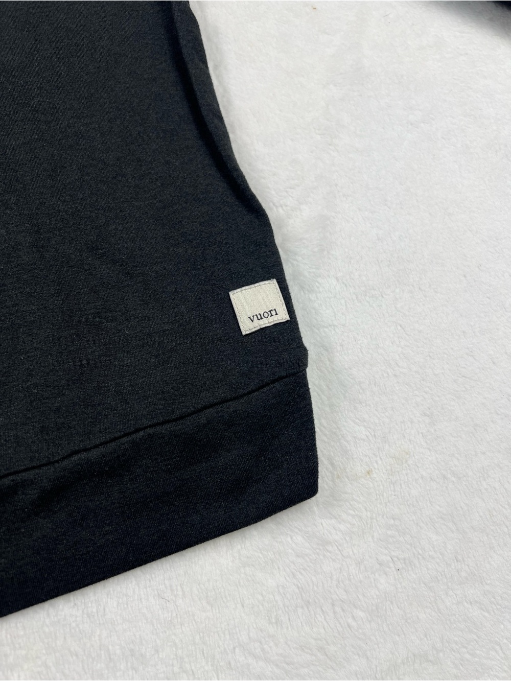 Vuori Halo Essential Hoodie Women’s Medium - Picture 4 of 6